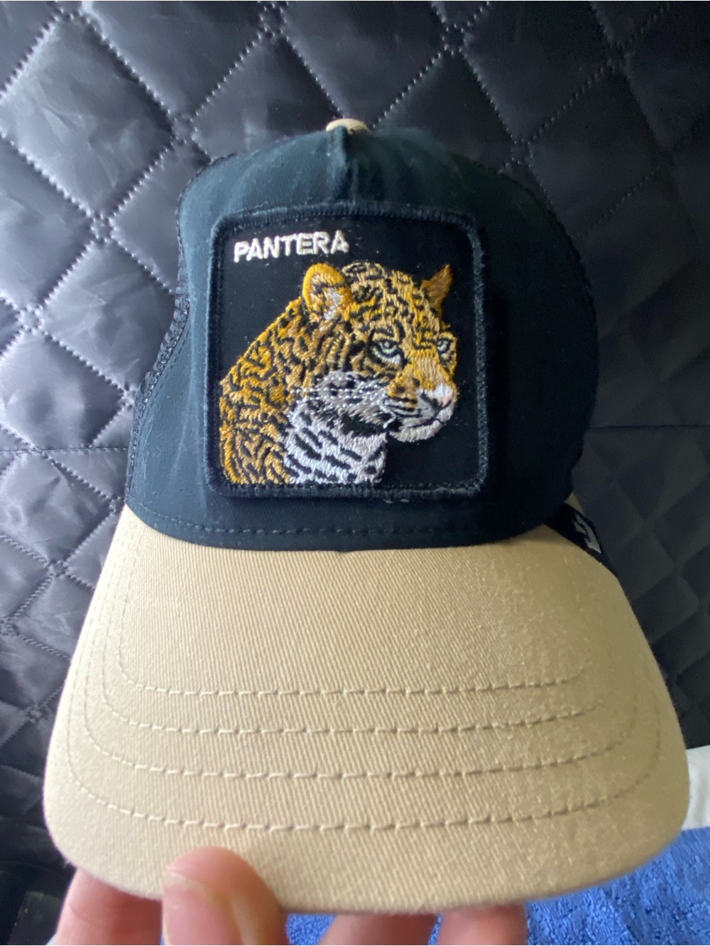 Goorin Bros. "The Pantera" Trucker Hat – Mono Black & Taupe